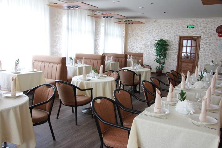 סלחרד Hotel Arktika מראה חיצוני תמונה